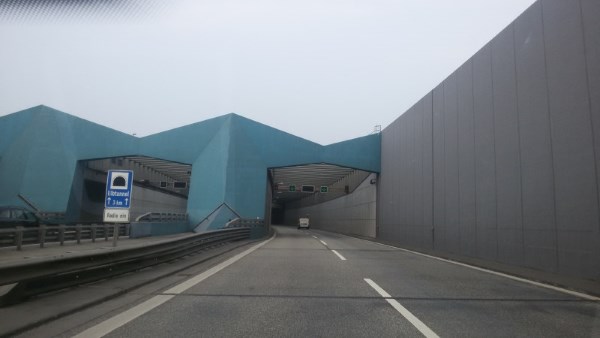 bild-1-elbtunnel-hp