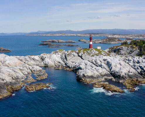 Leuchtturm Slåtterøy bei Brandasund.